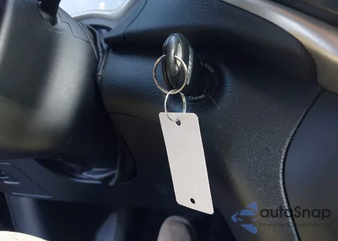 2015 Jeep Cherokee Sport из США, поврежденный, VIN 1C4PJLAB3FW579150